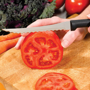 The Perfect Tomato Slicing Knife